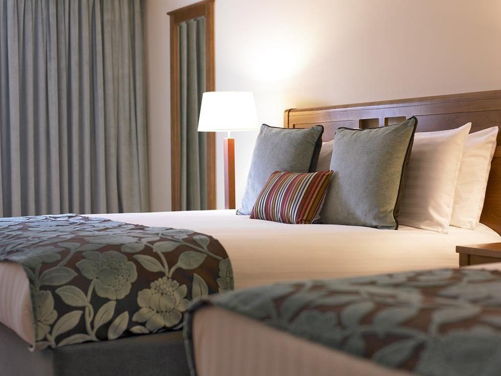 Garryvoe Hotel Балликоттон Экстерьер фото