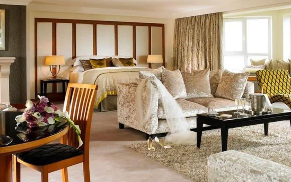 Garryvoe Hotel Балликоттон Экстерьер фото