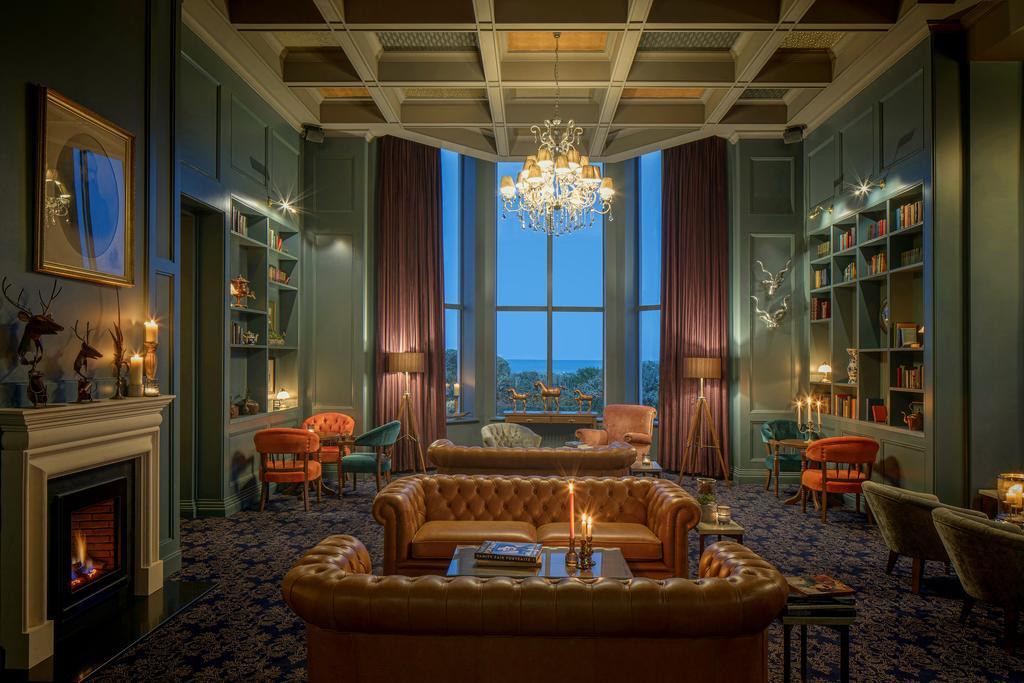 Garryvoe Hotel Балликоттон Экстерьер фото