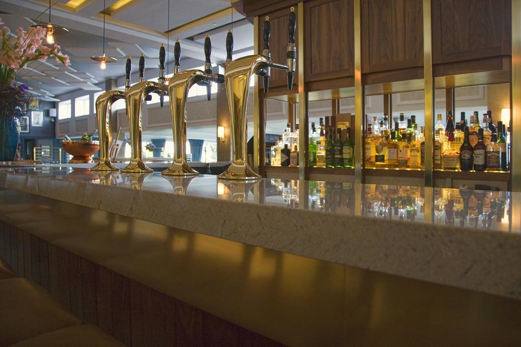 Garryvoe Hotel Балликоттон Экстерьер фото