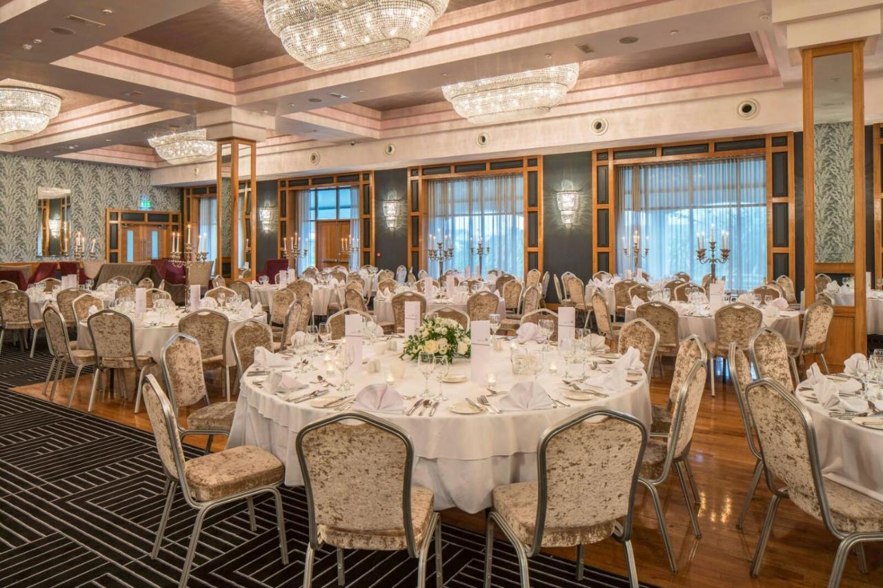Garryvoe Hotel Балликоттон Экстерьер фото