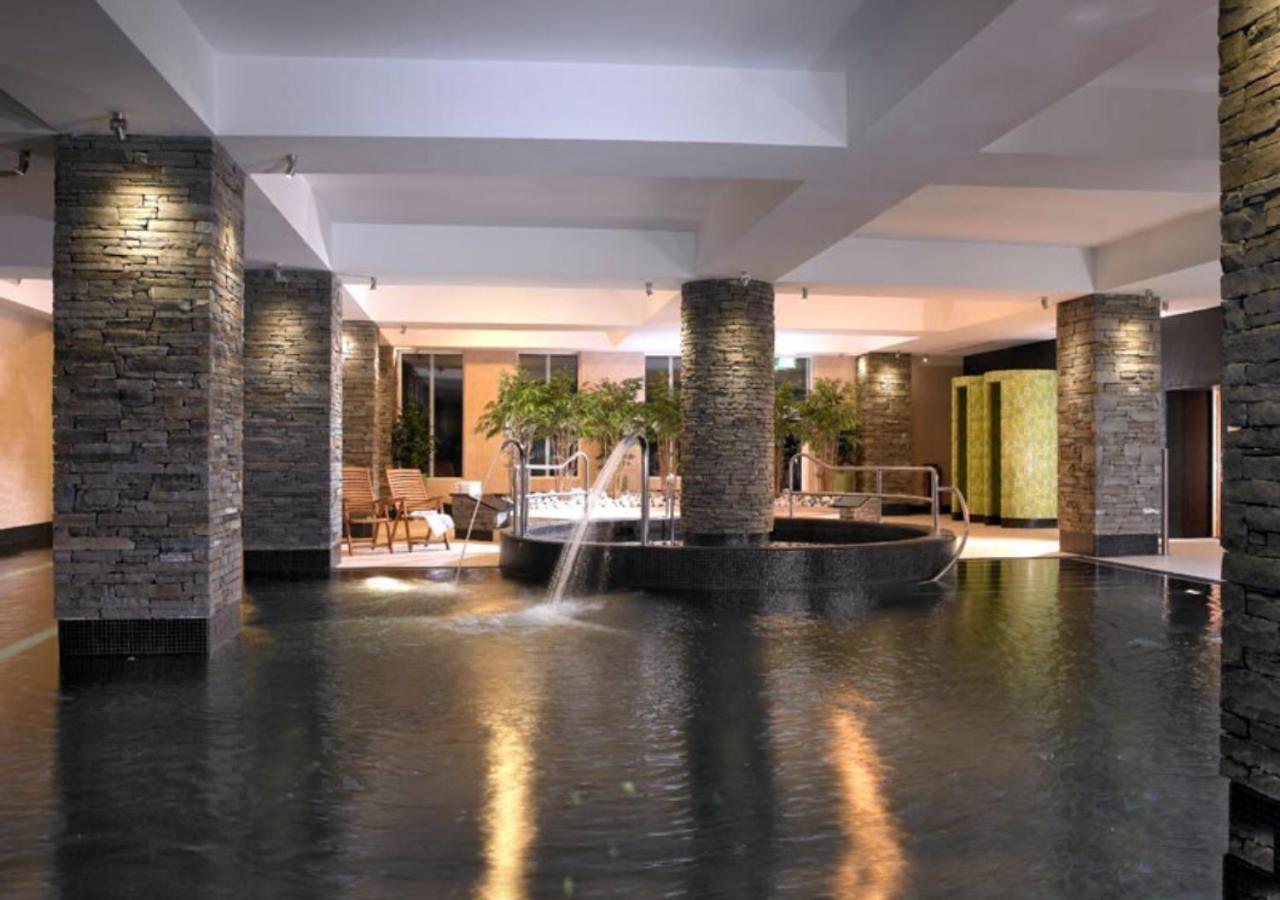 Garryvoe Hotel Балликоттон Экстерьер фото